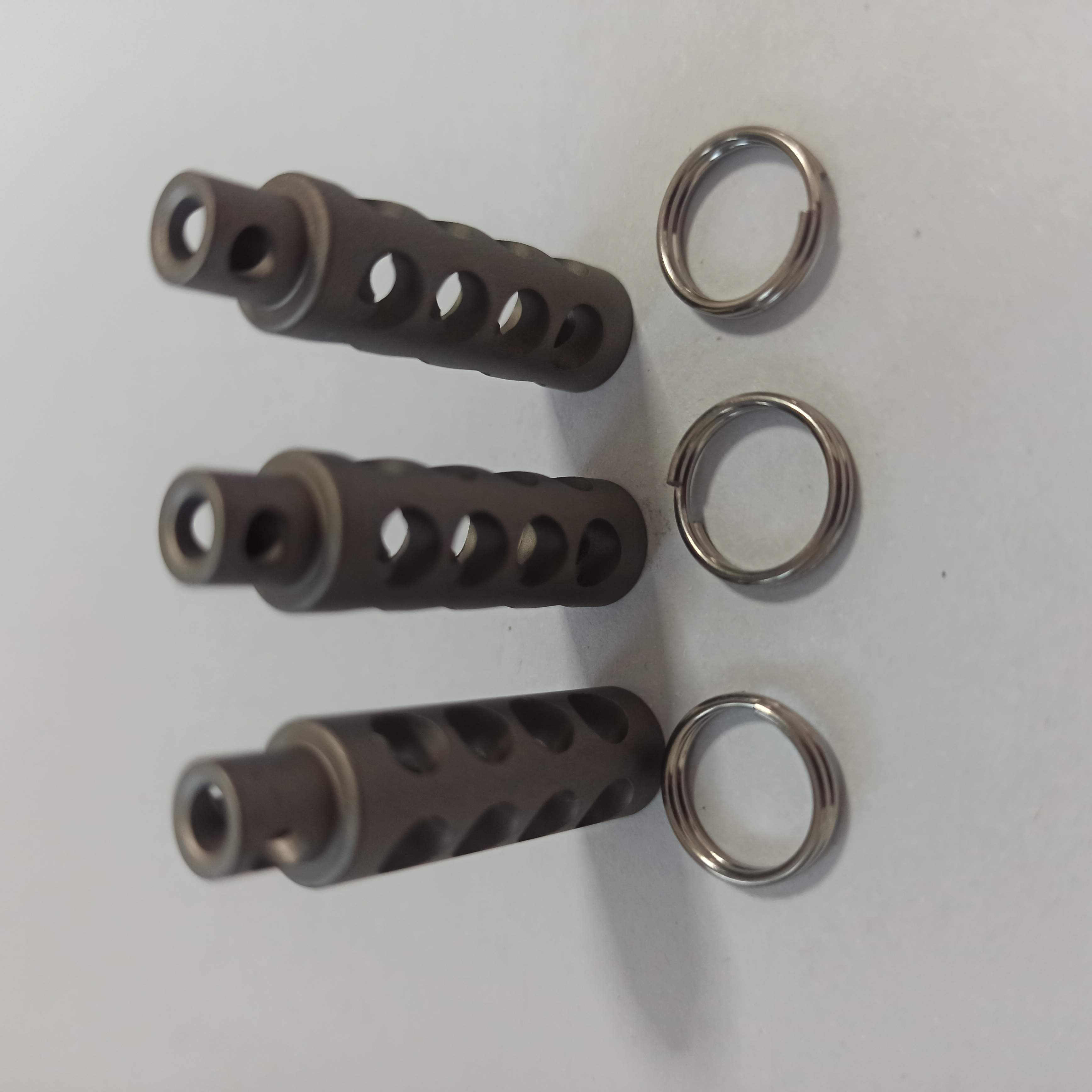 Tritium Gas Tube - 1 szt. Brelok z tytanu TC4,